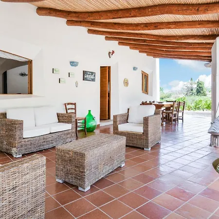 Holiday home Cozy In With Outdoor Swimming Pool *